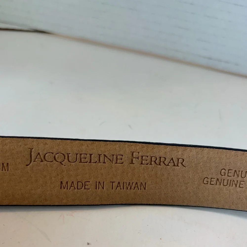 Jaqueline Ferrar navy leather gold tone buckle belt‎